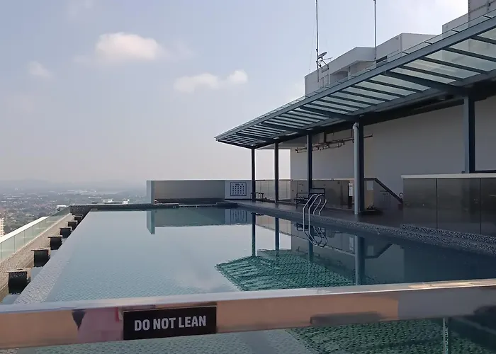 Toproof Pool 2-6Pax 5Minjonker Neflix